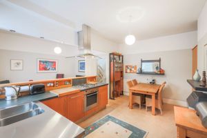 Photo 7- click for photo gallery